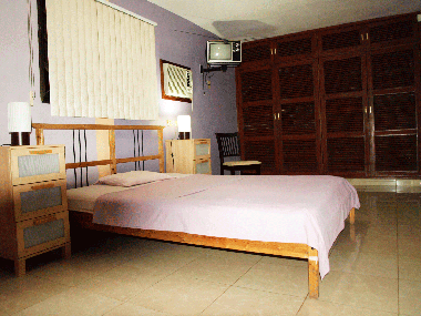 HABITACI�N CON TERRAZA