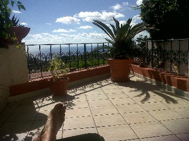terraza con vistas al mar