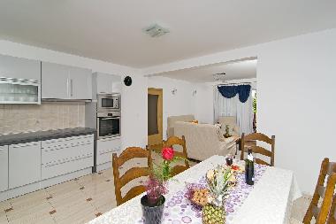 Villa en Okrug Gornji (Splitsko-Dalmatinska)Casa de vacaciones