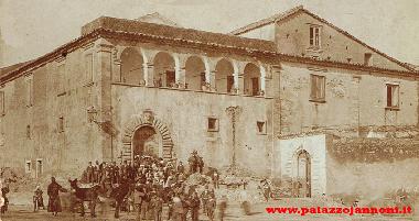 Palacio / Castillo en SANT'ANDREA APOSTOLO DELLO JONIO (Catanzaro)Casa de vacaciones