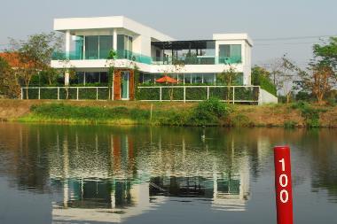 Villa en Samut Prakan  (Samut Prakan)Casa de vacaciones