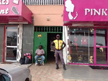 Apartamento de vacaciones en BI�TRY / ZONE 4 (Abidjan)Casa de vacaciones