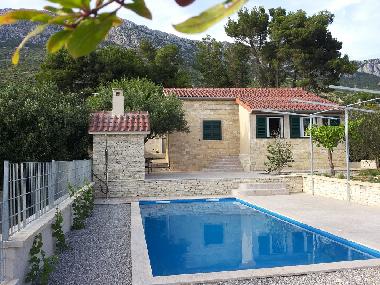 Villa en Kastel Sucurac (Splitsko-Dalmatinska)Casa de vacaciones