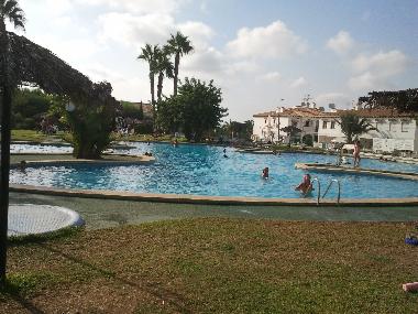 Piscina comunitaria a 50 metros de la casa