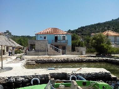 Apartamento de vacaciones en Kaprije (Sibensko-Kninska)Casa de vacaciones