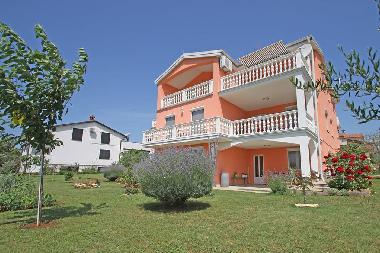 Apartamento de vacaciones en Zambratija (Istarska)Casa de vacaciones