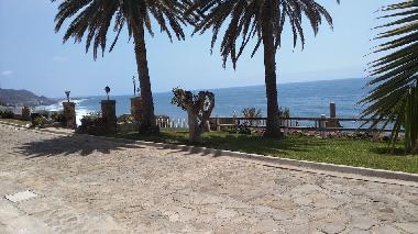 una vista hermosa al mar. Beautiful sea
