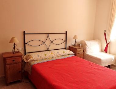 habitacin con cama doble y plegatn