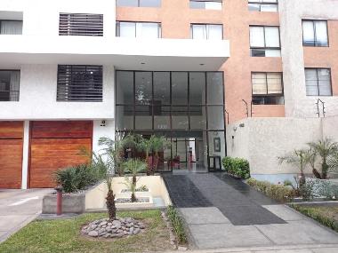ACCESO AL EDIFICIO