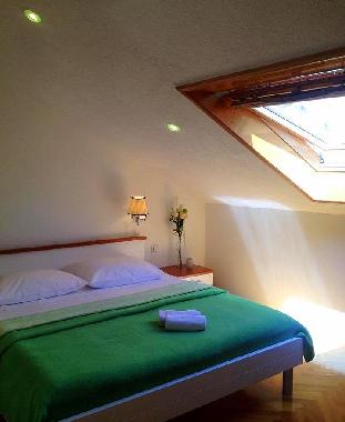 Cama y desayuno en Bol (Splitsko-Dalmatinska)Casa de vacaciones