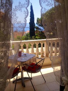 Cama y desayuno en Bol (Splitsko-Dalmatinska)Casa de vacaciones