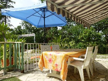 Casa de vacaciones en MONTESQUIEU-DES-ALBERES  (Pyr�n�es-Orientales)Casa de vacaciones