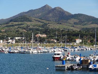 Casa de vacaciones en MONTESQUIEU-DES-ALBERES  (Pyr�n�es-Orientales)Casa de vacaciones