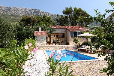 Villa en Kastel Sucurac (Splitsko-Dalmatinska)Casa de vacaciones