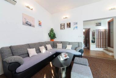 Villa en Kastel Sucurac (Splitsko-Dalmatinska)Casa de vacaciones