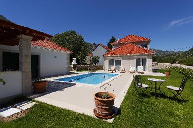 Villa en upa (Splitsko-Dalmatinska)Casa de vacaciones