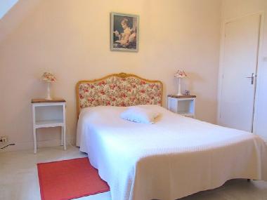 1 habitacion con 1 cama matrimonio (160 x 200)