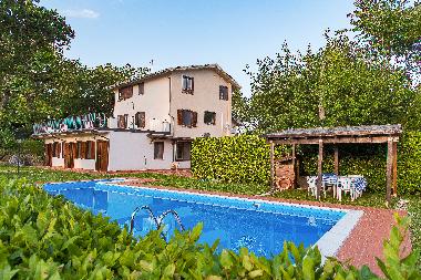 Villa en San Valentino in A.C. (Pescara)Casa de vacaciones