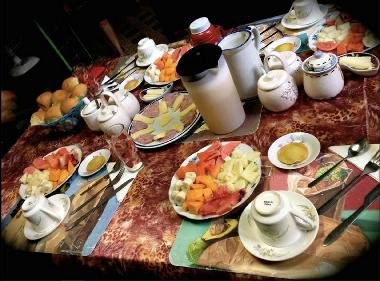 Nuestros desayunos en el hostal Vista Park, con toda clase de cocinas tpicas Cubanas,con muchas var